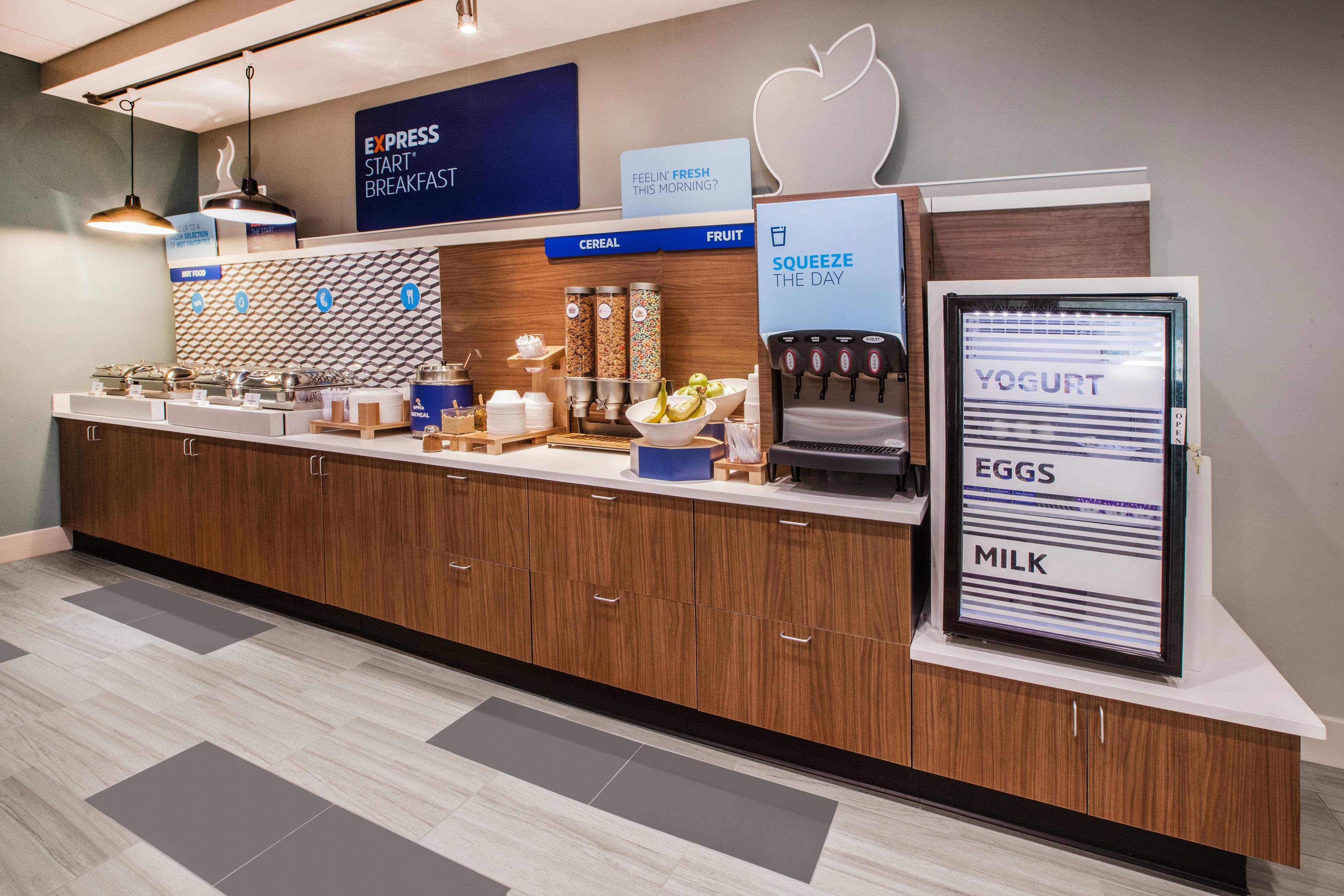 Holiday Inn Express Brentwood-South Cool Springs By Ihg Exterior foto